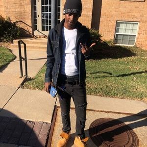 Meet your Posher, Marquise